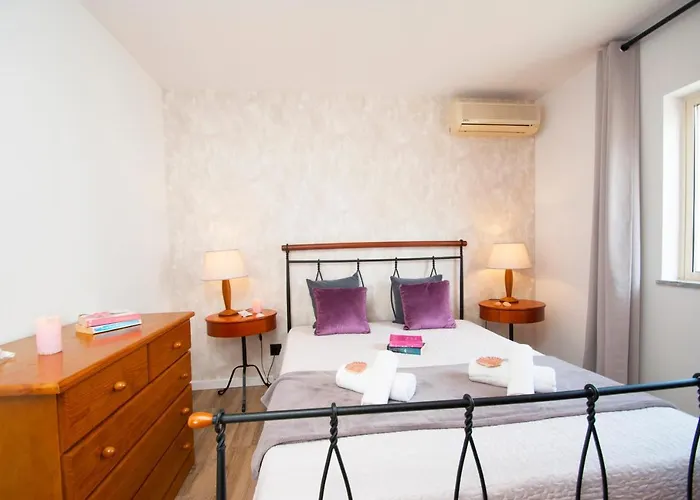 Hollywood By Algarve Vacation Villa