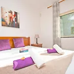 Hollywood - Sitio Calmo Com Piscina Aquecivel E Bbq - Villa Albufeira